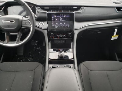 2025 Jeep Grand Cherokee GRAND CHEROKEE L LAREDO X 4X4