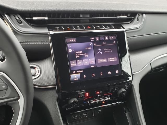 2025 Jeep Grand Cherokee GRAND CHEROKEE L LAREDO X 4X4