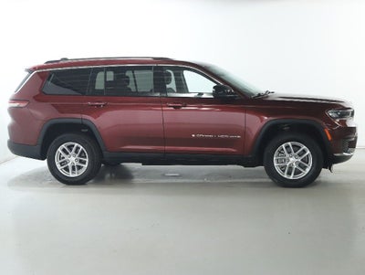 2022 Jeep Grand Cherokee L Laredo 4x4