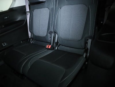 2022 Jeep Grand Cherokee L Laredo 4x4