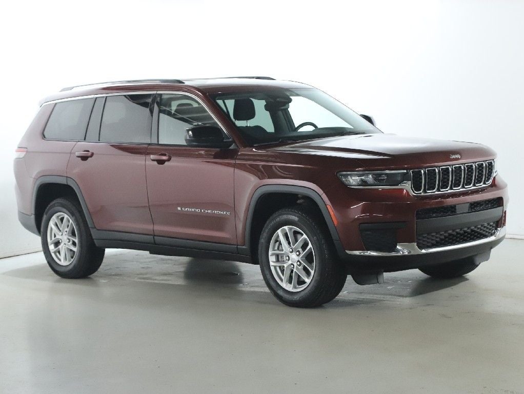 2022 Jeep Grand Cherokee L Laredo 4x4