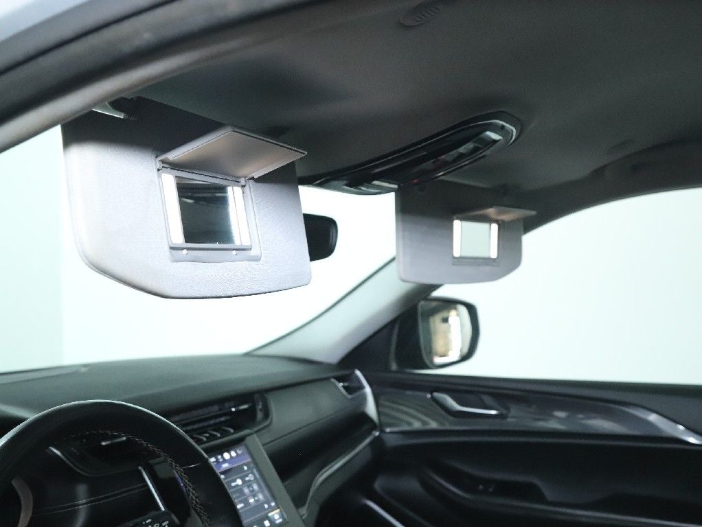 2022 Jeep Grand Cherokee L Laredo 4x4