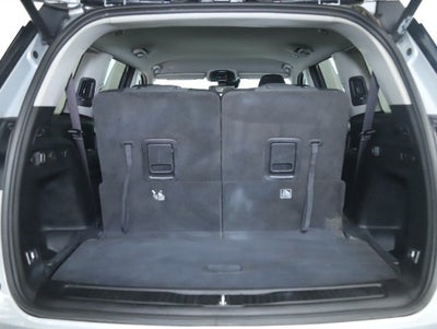 2022 Jeep Grand Cherokee L Laredo 4x4