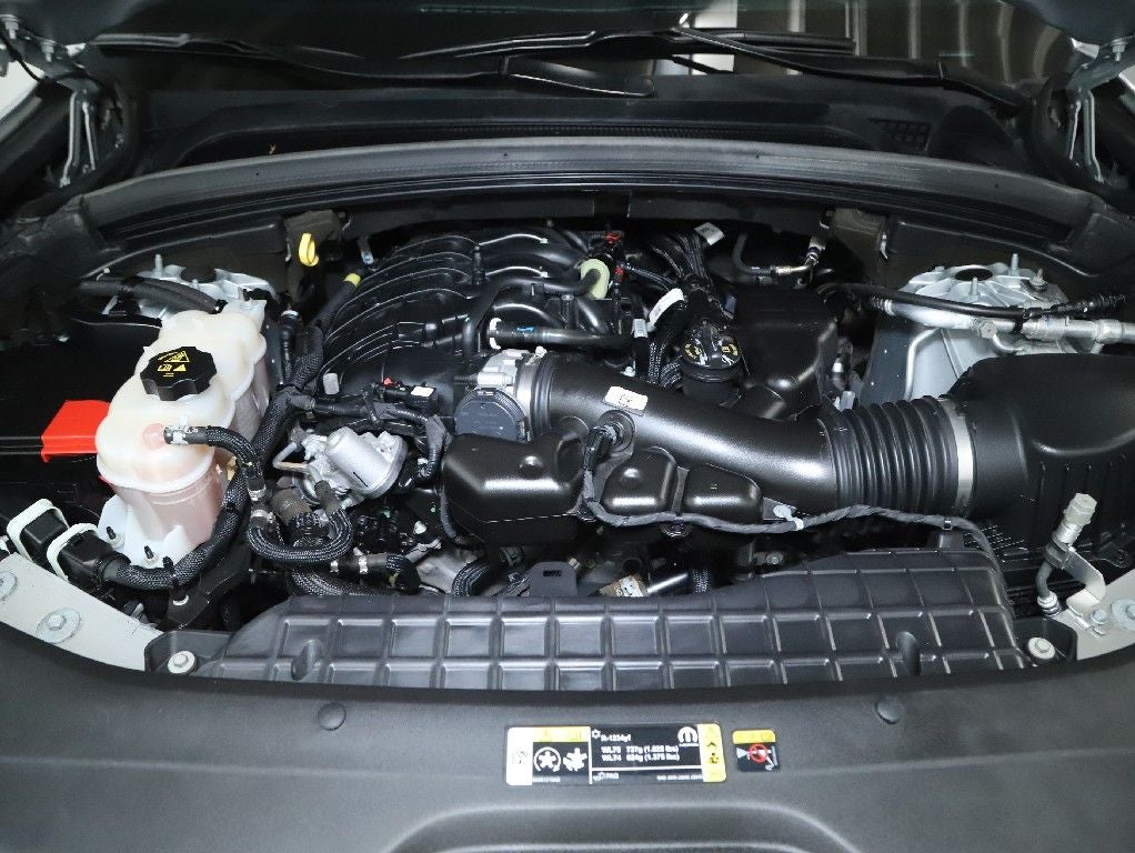 2022 Jeep Grand Cherokee L Laredo 4x4