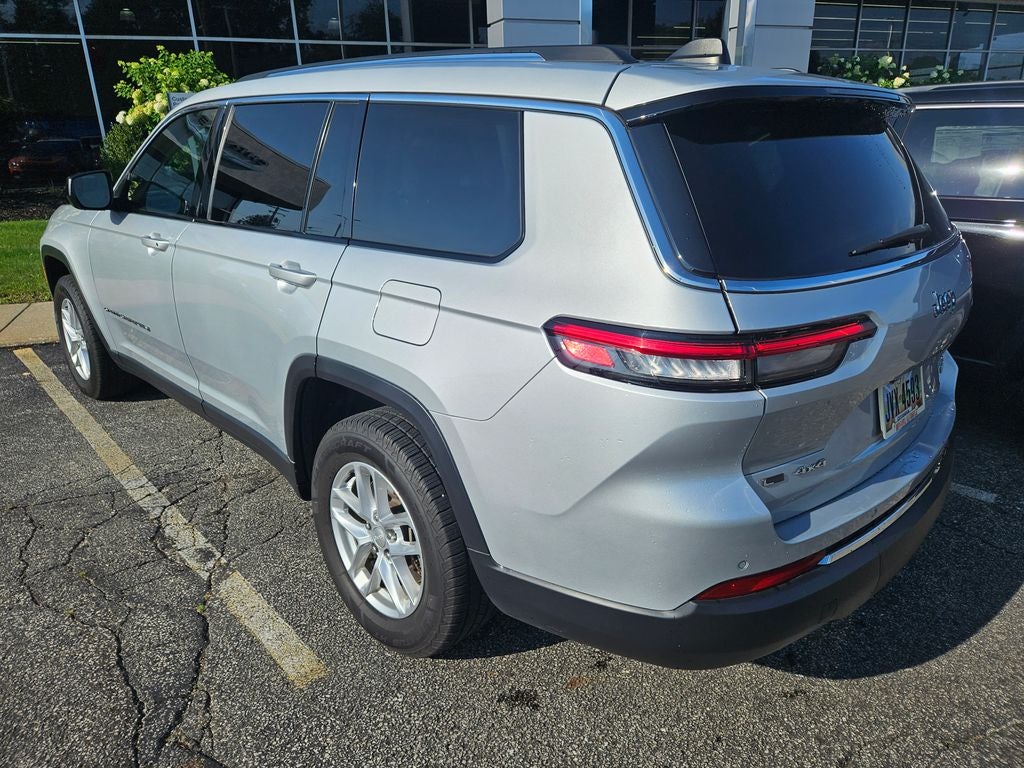 2022 Jeep Grand Cherokee L Laredo 4x4