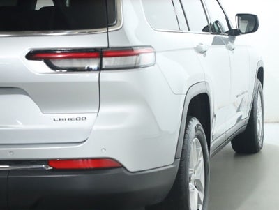 2022 Jeep Grand Cherokee L Laredo 4x4