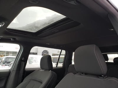 2025 Jeep Grand Cherokee GRAND CHEROKEE L LAREDO X 4X4