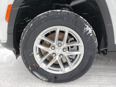 2025 Jeep Grand Cherokee GRAND CHEROKEE L LAREDO X 4X4