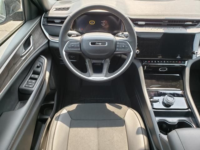 2026 Jeep Grand Cherokee GRAND CHEROKEE L LAREDO ALTITUDE 4X4