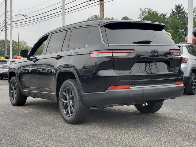 2027 Jeep Grand Cherokee L Laredo Altitude