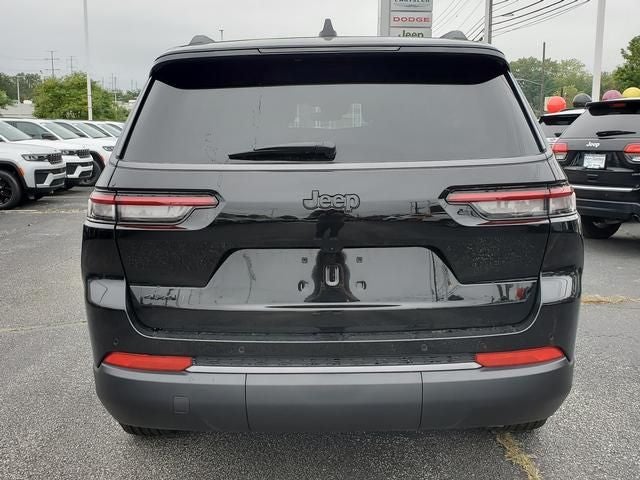 2027 Jeep Grand Cherokee L Laredo Altitude