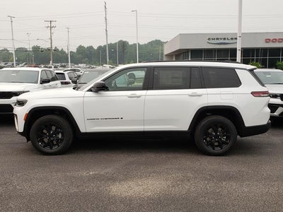2026 Jeep Grand Cherokee GRAND CHEROKEE L LAREDO ALTITUDE 4X4