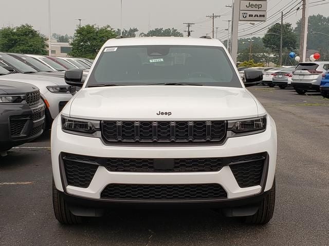 2026 Jeep Grand Cherokee GRAND CHEROKEE L LAREDO ALTITUDE 4X4