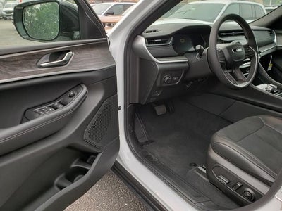 2026 Jeep Grand Cherokee GRAND CHEROKEE L LAREDO ALTITUDE 4X4