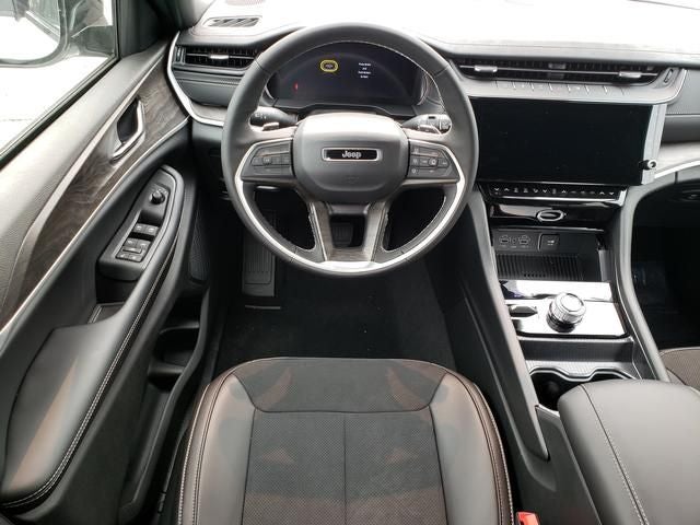 2026 Jeep Grand Cherokee GRAND CHEROKEE L LAREDO ALTITUDE 4X4