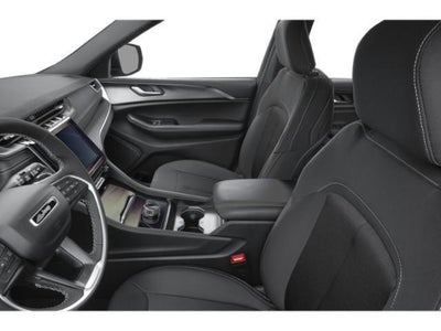 2027 Jeep Grand Cherokee Laredo Altitude