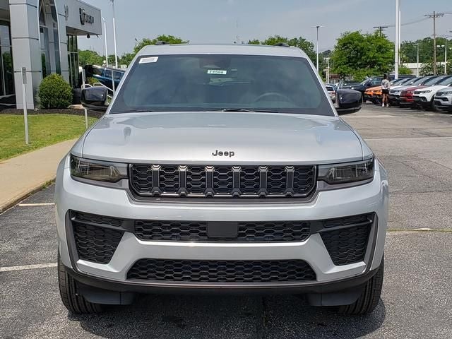 2026 Jeep Grand Cherokee GRAND CHEROKEE L LAREDO ALTITUDE 4X4