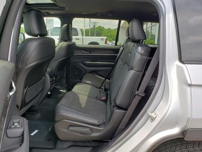 2026 Jeep Grand Cherokee GRAND CHEROKEE L LAREDO ALTITUDE 4X4