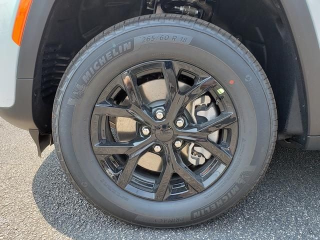 2026 Jeep Grand Cherokee GRAND CHEROKEE L LAREDO ALTITUDE 4X4