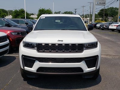 2026 Jeep Grand Cherokee GRAND CHEROKEE L LAREDO ALTITUDE 4X4
