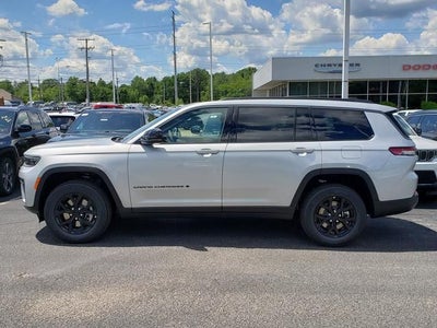 2026 Jeep Grand Cherokee GRAND CHEROKEE L LAREDO ALTITUDE 4X4