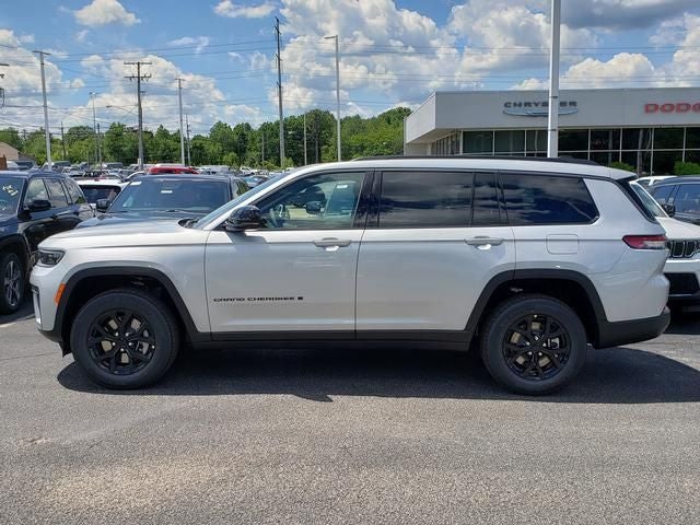 2026 Jeep Grand Cherokee GRAND CHEROKEE L LAREDO ALTITUDE 4X4