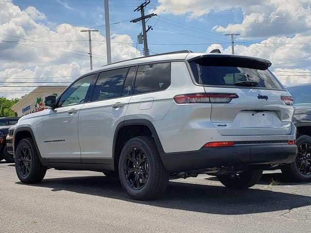 2026 Jeep Grand Cherokee GRAND CHEROKEE L LAREDO ALTITUDE 4X4