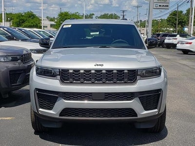 2026 Jeep Grand Cherokee GRAND CHEROKEE L LAREDO ALTITUDE 4X4