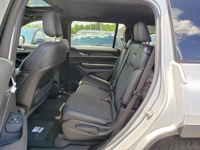 2026 Jeep Grand Cherokee GRAND CHEROKEE L LAREDO ALTITUDE 4X4