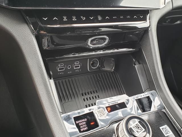 2026 Jeep Grand Cherokee GRAND CHEROKEE L LAREDO ALTITUDE 4X4