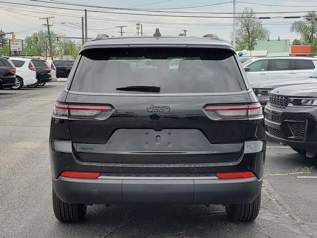 2026 Jeep Grand Cherokee GRAND CHEROKEE L LAREDO ALTITUDE 4X4