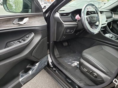 2026 Jeep Grand Cherokee GRAND CHEROKEE L LAREDO ALTITUDE 4X4