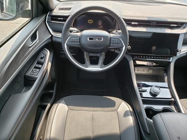 2026 Jeep Grand Cherokee GRAND CHEROKEE L LAREDO ALTITUDE 4X4