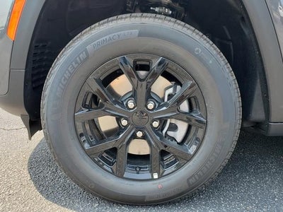 2026 Jeep Grand Cherokee GRAND CHEROKEE L LAREDO ALTITUDE 4X4