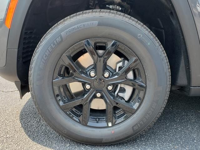2026 Jeep Grand Cherokee GRAND CHEROKEE L LAREDO ALTITUDE 4X4