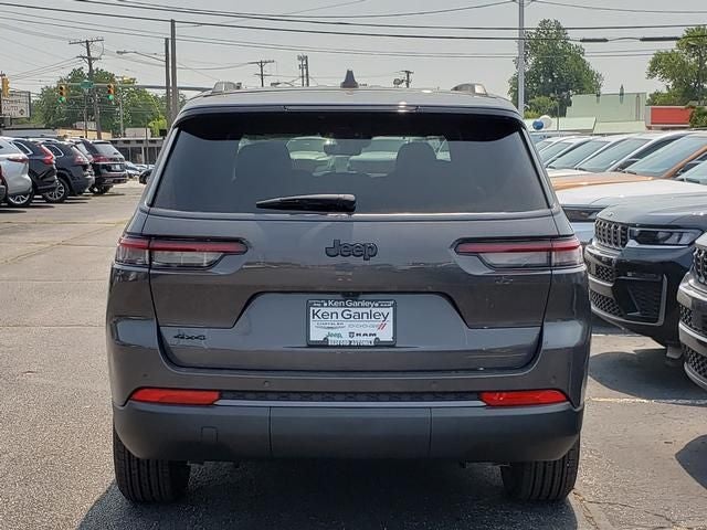 2026 Jeep Grand Cherokee GRAND CHEROKEE L LAREDO ALTITUDE 4X4