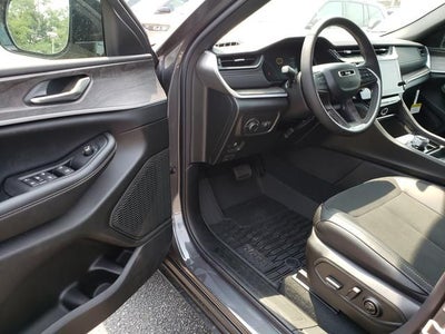 2026 Jeep Grand Cherokee GRAND CHEROKEE L LAREDO ALTITUDE 4X4