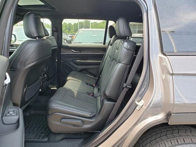 2026 Jeep Grand Cherokee GRAND CHEROKEE L LAREDO ALTITUDE 4X4
