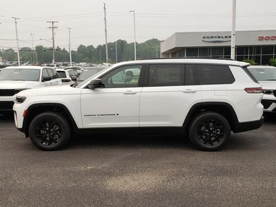 2026 Jeep Grand Cherokee GRAND CHEROKEE L LAREDO ALTITUDE 4X4