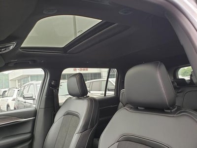 2026 Jeep Grand Cherokee GRAND CHEROKEE L LAREDO ALTITUDE 4X4