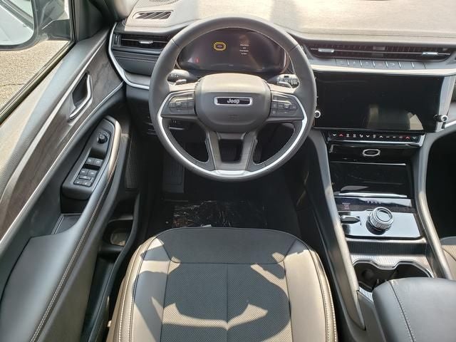2026 Jeep Grand Cherokee GRAND CHEROKEE L LAREDO ALTITUDE 4X4