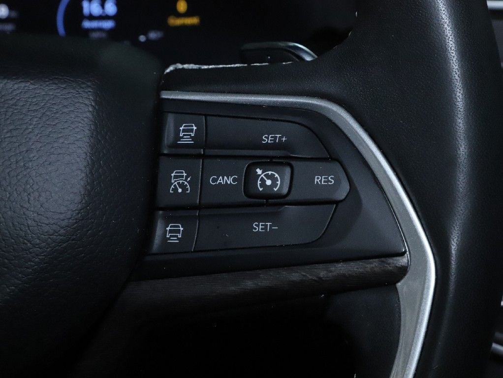 2023 Jeep Grand Cherokee L Limited 4x4