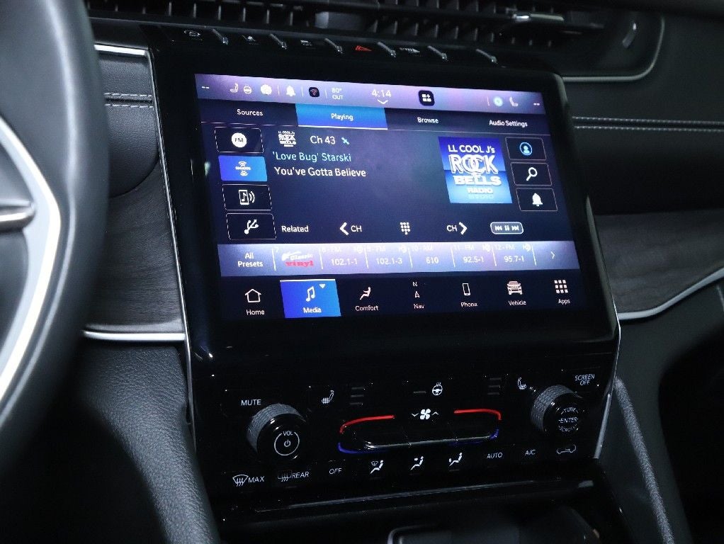 2023 Jeep Grand Cherokee L Limited 4x4