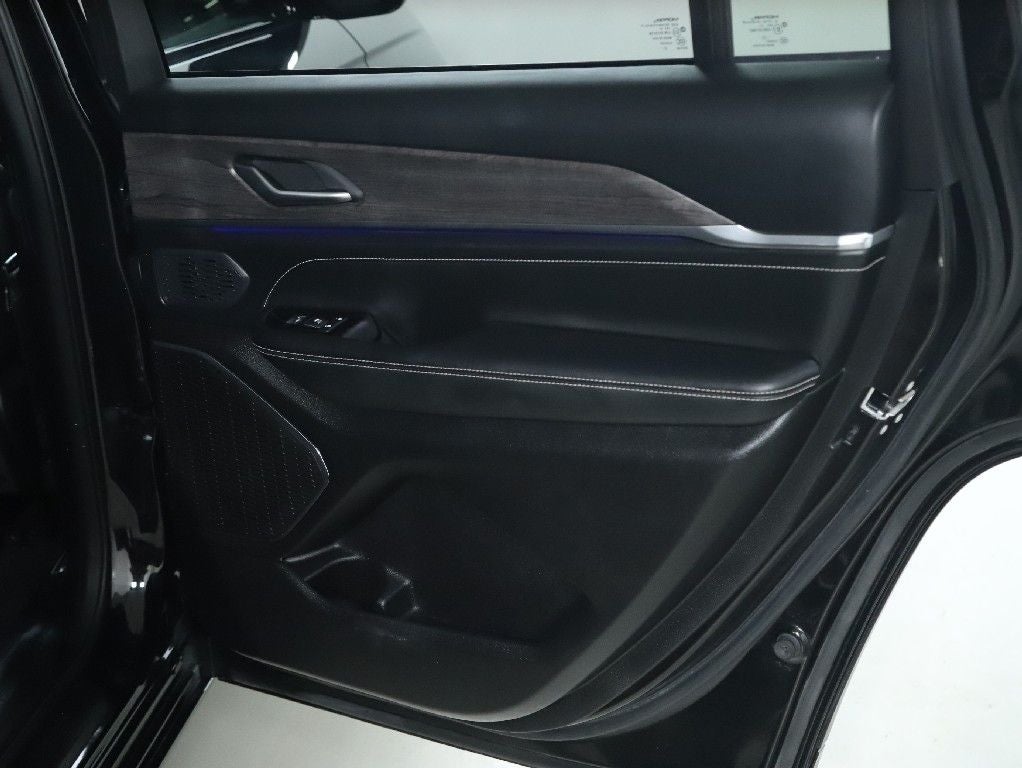 2024 Jeep Grand Cherokee L Overland 4x4