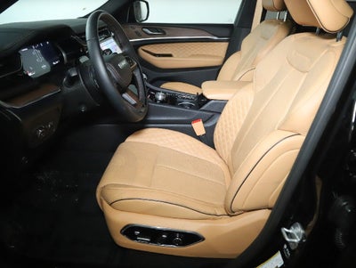 2025 Jeep Grand Cherokee L Summit 4x4