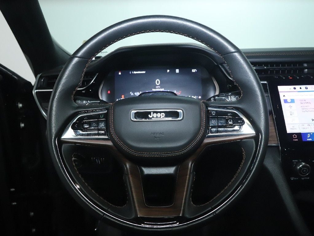 2025 Jeep Grand Cherokee L Summit 4x4
