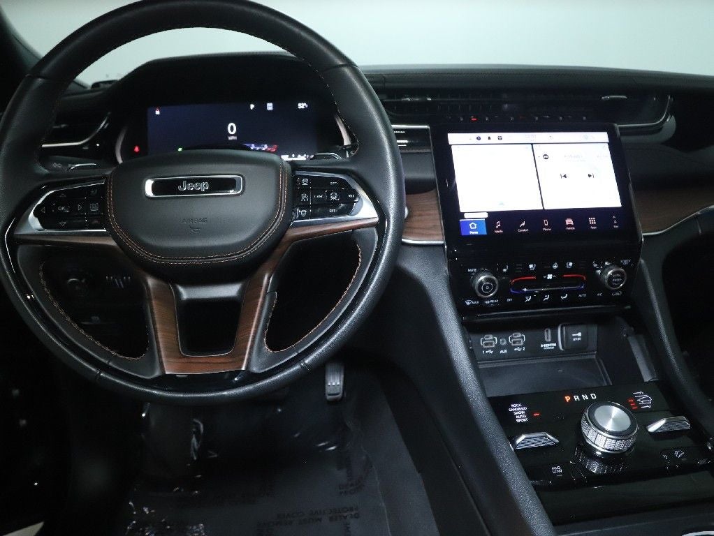 2025 Jeep Grand Cherokee L Summit 4x4