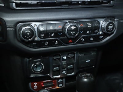 2024 Jeep Wrangler 4-Door Recon 4x4