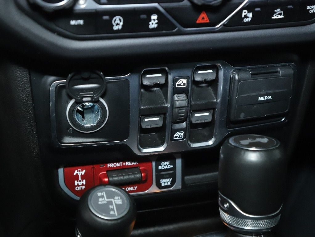 2024 Jeep Wrangler 4-Door Recon 4x4