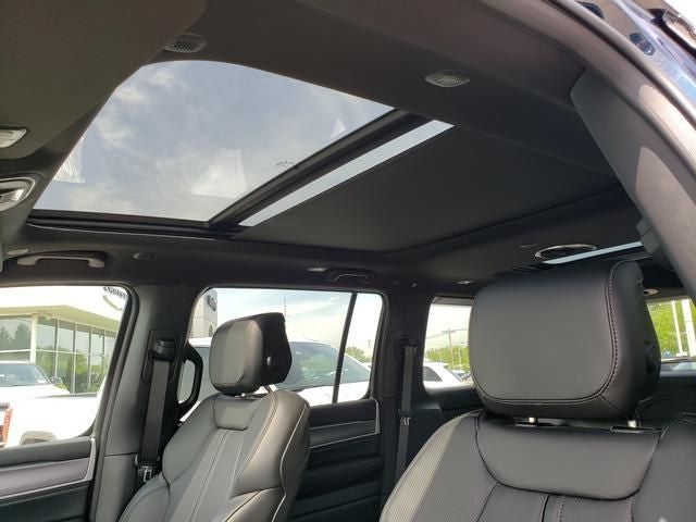 2026 Jeep Grand Wagoneer GRAND WAGONEER UPLAND 4X4